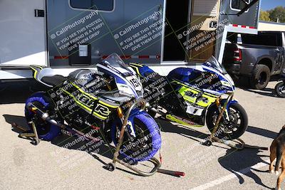 media/Oct-29-2023-Carters at The Track (Sun) [[b2bb4383ab]]/Around the Pits/